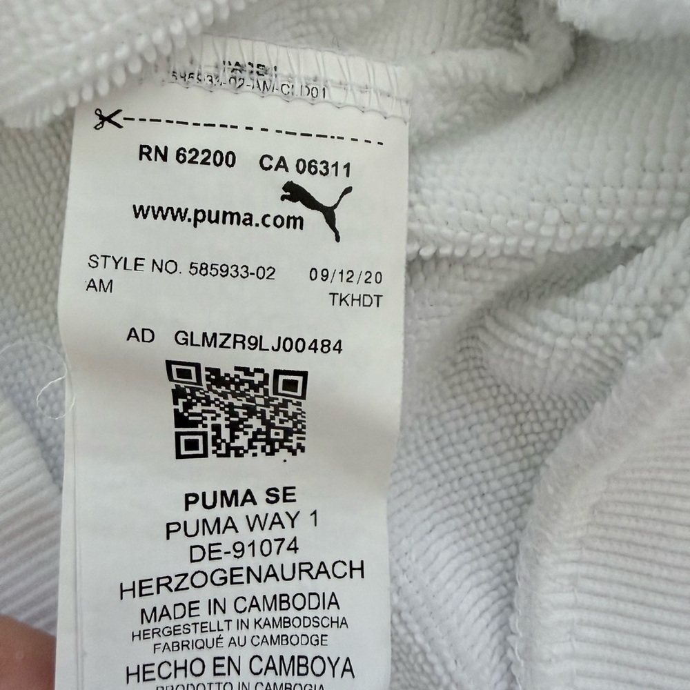 Puma Womens White Logo Hoodie Sweatshirt Casual Comfort Size XS - Picture 7 of 13